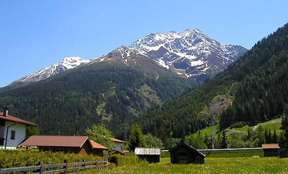 佩特诺伊阿尔贝格Berghaus Maria住宿加早餐旅馆 外观 照片